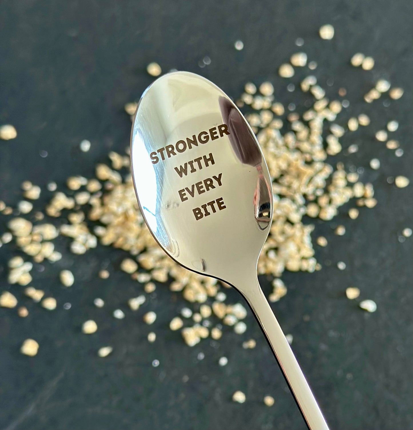 Recovery Löffel: "Stronger with every bite"